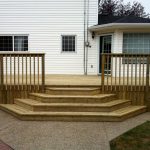 Back deck with 4 steps
